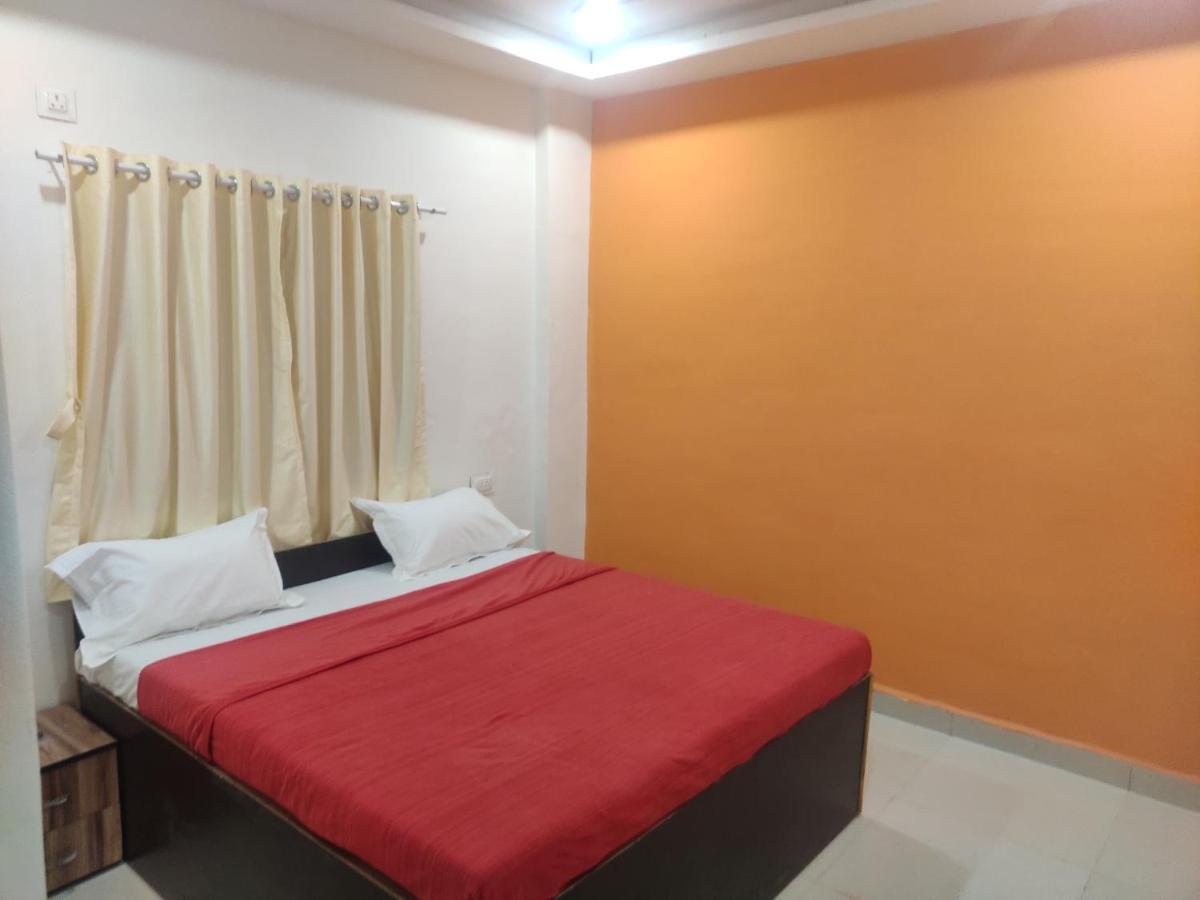 Hotel Sai Santosh Shirdi Exterior foto